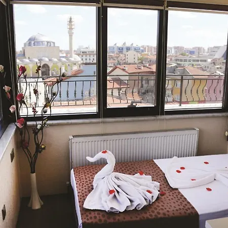 メスンエヴィ コンヤ