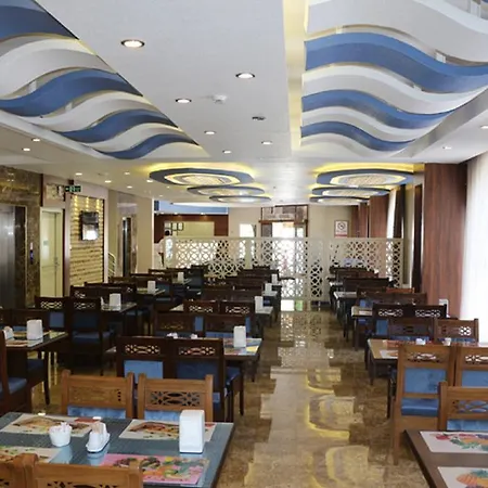 Hotel Mesnevi 2*